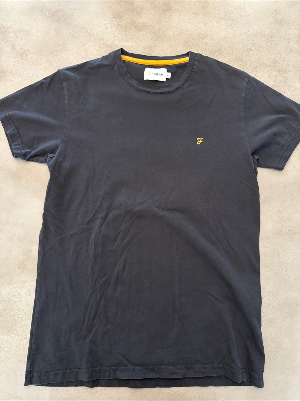 😎 Farah Black Short Sleeve Crew Tee with Yellow Accents